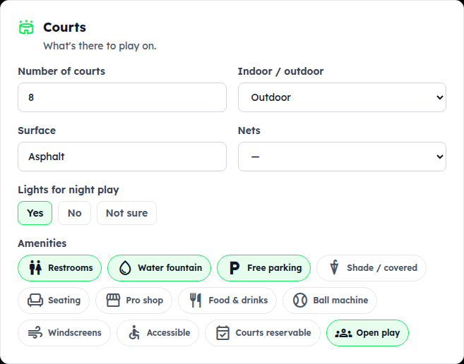 The Courts card: number of courts, indoor/outdoor, surface, nets, lights, and amenity buttons